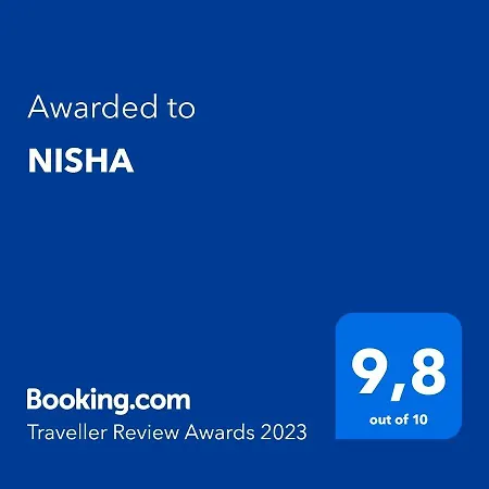 Nisha Lejlighed *